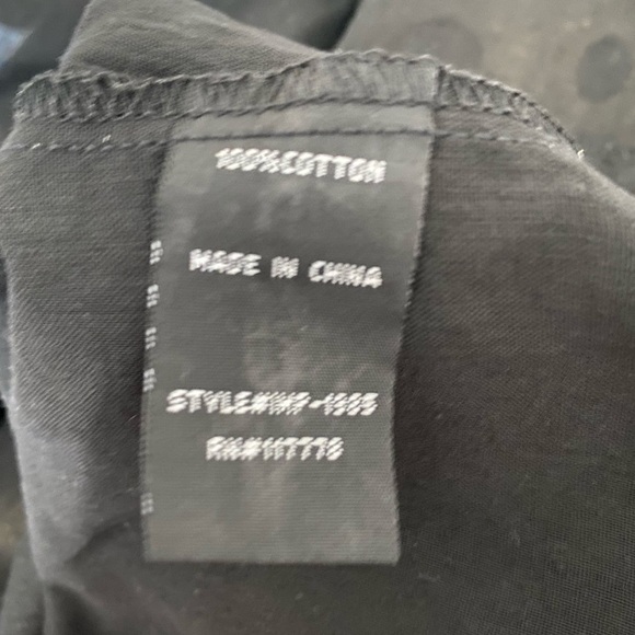 NWOT AZIZ WOMAN'S BLACK DOT FORMAL TOPS M - Picture 5 of 6